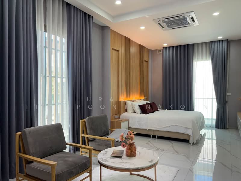 98 Lakeville Mabprachan, Chon Buri (Pattaya), Soi Pongklang, Poong, Bang Lamung (Pattaya), Chon Buri (Pattaya), 5 Bedrooms, 450 sqm, Single Detached House For Rent, by Urarat Itthipoontanakorn, 500475792 - DDproperty.com