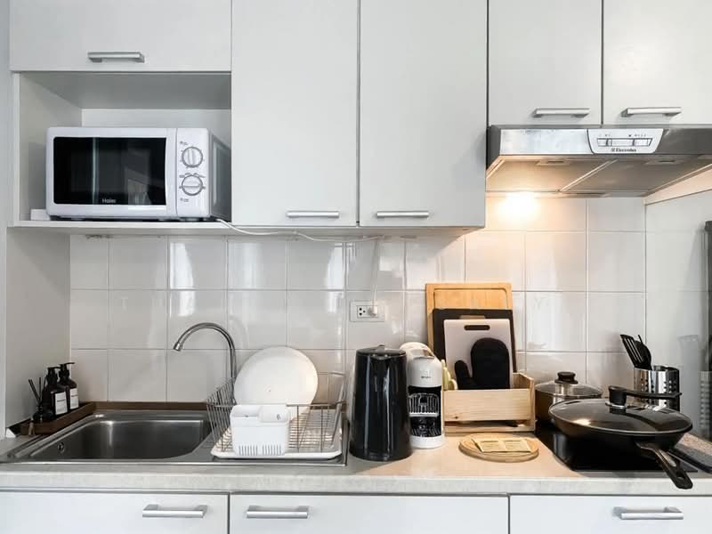 The Clover Thonglor Residence, Bangkok, Soi Sukhumvit 55, Khlong Tan Nua, Watthana, Bangkok, 1 Bedroom, 60 sqm, Condo For Rent, by Thanyatip Saeyi, 500475801 - DDproperty.com