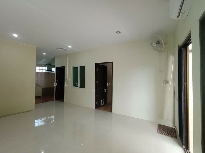 บ้านเดี่ยวบ้านโป่ง ราชบุรี, Ratchaburi, Pak Raet, Ban Pong, Ratchaburi, 2 Bedrooms, 150 sqm, Single Detached House For Sale, by The Best Property พร, 500475807 - DDproperty.com