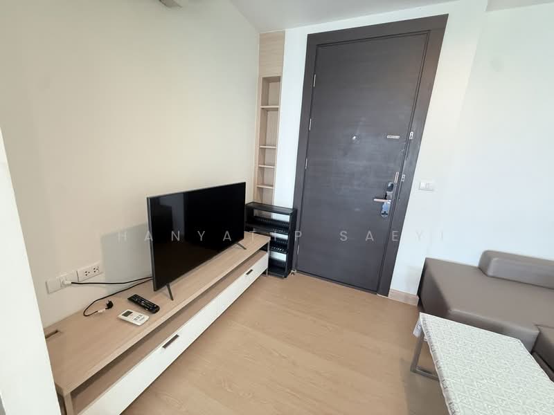 Rhythm Ratchada, Bangkok, 558 Ratchadaphisek Road, Samsen Nok, Huai Khwang, Bangkok, 1 Bedroom, 45 sqm, Condo For Rent, by Thanyatip Saeyi, 500475814 - DDproperty.com