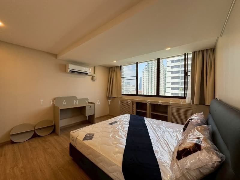 Supalai Place Sukhumvit 39, Bangkok, 175-179 Soi Sukhumvit 39 Sukhumvit Road, Khlong Tan Nua, Watthana, Bangkok, 2 Bedrooms, 135 sqm, Condo For Rent, by Thanyatip Saeyi, 500475835 - DDproperty.com