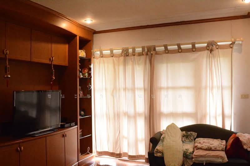 Ladawan Pinklao-Borommaratchachonnani, Bangkok, Borommaratchachonnani Road, Sala Thammasop, Thawi Watthana, Bangkok, 4 Bedrooms, 403 sqm, Single Detached House For Sale, by ชนะชาติ นนท์ตา, 500475840 - DDproperty.com