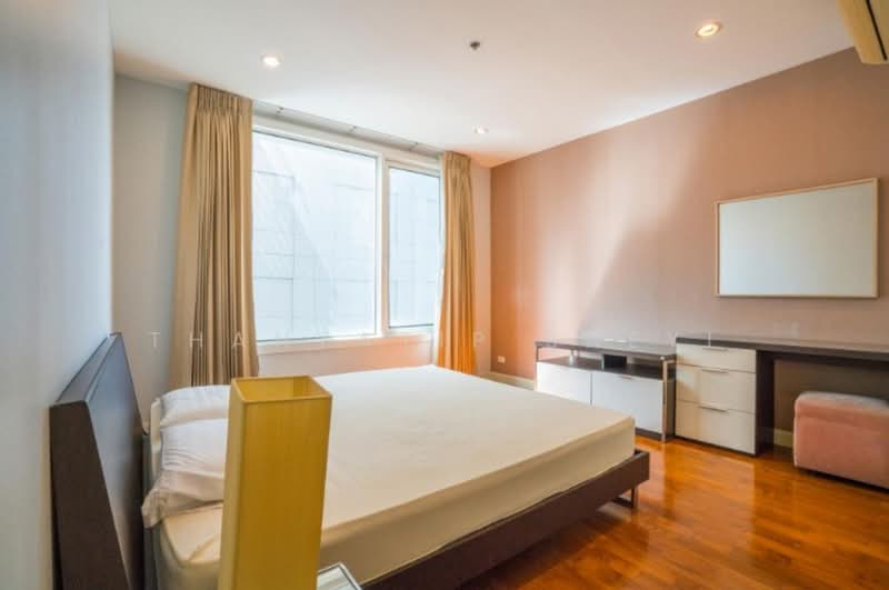 Siri Residence, Bangkok, 21 Soi Sukhumvit 24, Khong Tan, Khlong Toei, Bangkok, 2 Bedrooms, 95 sqm, Condo For Rent, by Thanyatip Saeyi, 500475855 - DDproperty.com