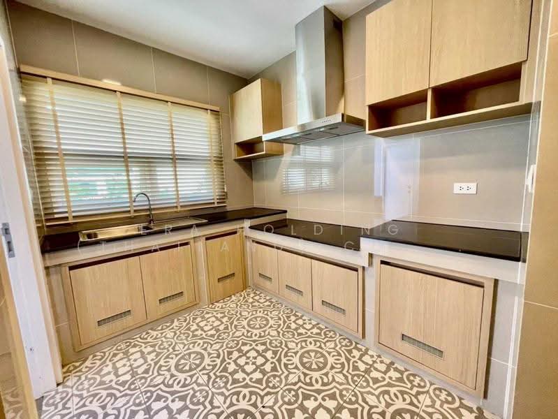 สราญสิริ ราชพฤกษ์ 346, Pathum Thani, Bang Dua, Muang Pathum Thani, Pathum Thani, 4 Bedrooms, 240 sqm, Single Detached House For Sale, by ERA Holding (Thailand) Co., Ltd., 500475866 - DDproperty.com