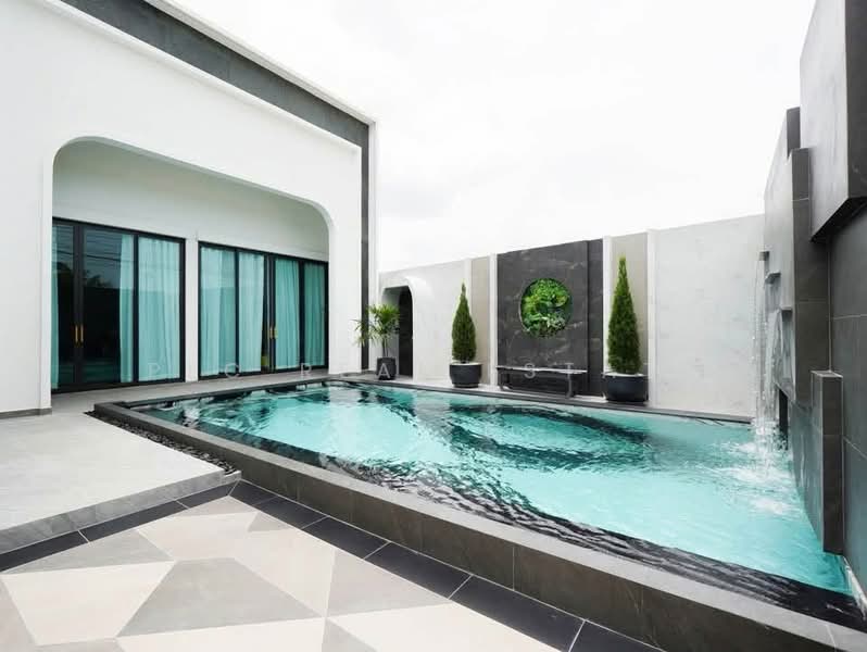 Luxury 3 Pool Villas Project for Rent Pattaya, Chon Buri (Pattaya), Bang Lamung, Bang Lamung (Pattaya), Chon Buri (Pattaya), 10+ Bedrooms, 1,400 sqm, Villa For Sale, by PLC real estate, 500475887 - DDproperty.com