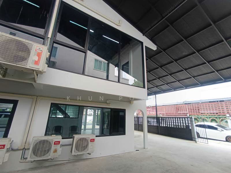 Standalone Office Building for Rent – Ladprao 64 | Parking for 10+ Cars (SPSSR352), Bangkok, ลาดพร้าว 64, Wang Thonglang, Bangkok, , 361 sqm, Office Space For Rent, by Khun Poon, 500475890 - DDproperty.com