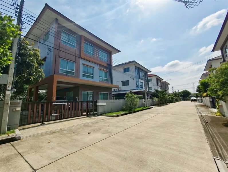 Casa Premium Rama 2 : หมู่บ้านคาซ่า พรีเมี่ยม พระราม 2, กรุงเทพ, ถนน กาญจนาภิเษก (เลียบวงแหวนใต้), ท่าข้าม, บางขุนเทียน, กรุงเทพ, 300 ตร.ม., บ้านเดี่ยว ขาย, โดย คุณ วารุณี นิราช (รุ้ง), 500475899 - DDproperty.com
