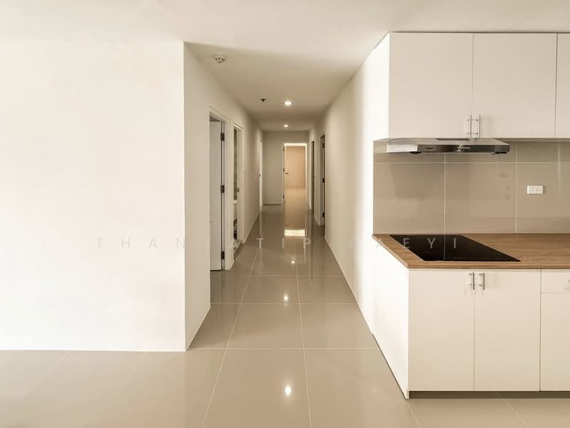 The Waterford Diamond Tower Sukhumvit, Bangkok, 758/18 Soi Sukhumvit 30/1, Sukhumvit Road, Khlong Toei, Bangkok, 4 Bedrooms, 186 sqm, Condo For Rent, by Thanyatip Saeyi, 500475900 - DDproperty.com