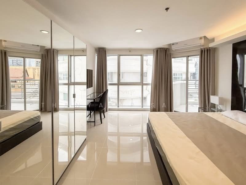 The Waterford Diamond Tower Sukhumvit, Bangkok, 758/18 Soi Sukhumvit 30/1, Sukhumvit Road, Khlong Toei, Bangkok, 4 Bedrooms, 186 sqm, Condo For Rent, by Thanyatip Saeyi, 500475900 - DDproperty.com