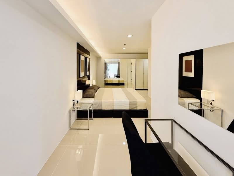 The Waterford Diamond Tower Sukhumvit, Bangkok, 758/18 Soi Sukhumvit 30/1, Sukhumvit Road, Khlong Toei, Bangkok, 4 Bedrooms, 186 sqm, Condo For Rent, by Thanyatip Saeyi, 500475900 - DDproperty.com