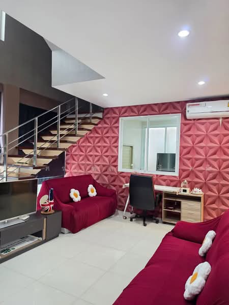 Mrt คู้บอน, Bangkok, Ram Inthra, Khan Na Yao, Bangkok, 4 Bedrooms, 360 sqm, Single Detached House For Rent, by Adisorn Ploymeerassamee, 500475901 - DDproperty.com