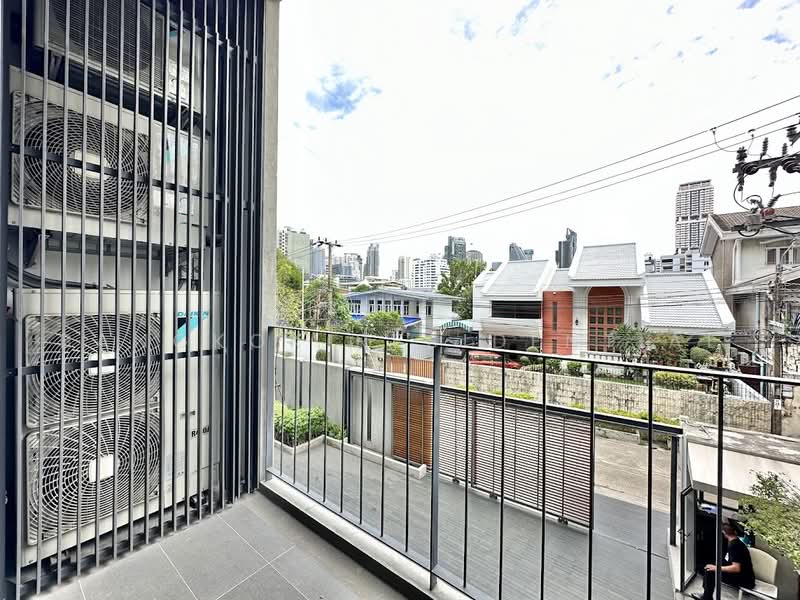 Vana Residence Sukhumvit 26 : วนา เรสซิเดนซ์ สุขุมวิท 26, กรุงเทพ, 38 ซอย อรรถกวี 1 ถนนสุขุมวิท 26, คลองตัน, คลองเตย, กรุงเทพ, 100 ตร.ม., อพาร์ทเมนท์ ให้เช่า, โดย Bangkok Residential, 500475903 - DDproperty.com