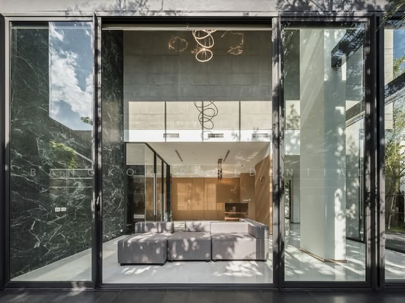 Vana Residence Sukhumvit 26, Bangkok, 38 Soi Attrakravee1, Sukhumvit 26 Road, Khong Tan, Khlong Toei, Bangkok, 2 Bedrooms, 100 sqm, Apartment For Rent, by Bangkok Residential, 500475903 - DDproperty.com