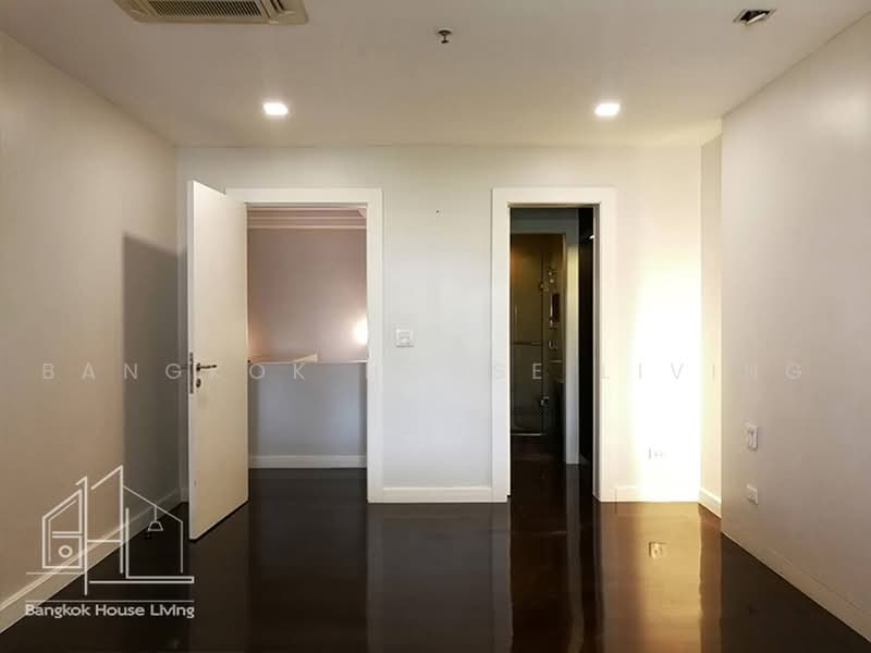 Le Raffine Sukhumvit 24, Bangkok, Soi Sukhumvit 24, Khong Tan, Khlong Toei, Bangkok, 4 Bedrooms, 370 sqm, Condo For Rent, by Bangkok House Living, 500475924 - DDproperty.com