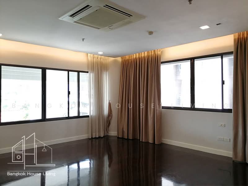 Le Raffine Sukhumvit 24, Bangkok, Soi Sukhumvit 24, Khong Tan, Khlong Toei, Bangkok, 4 Bedrooms, 370 sqm, Condo For Rent, by Bangkok House Living, 500475924 - DDproperty.com