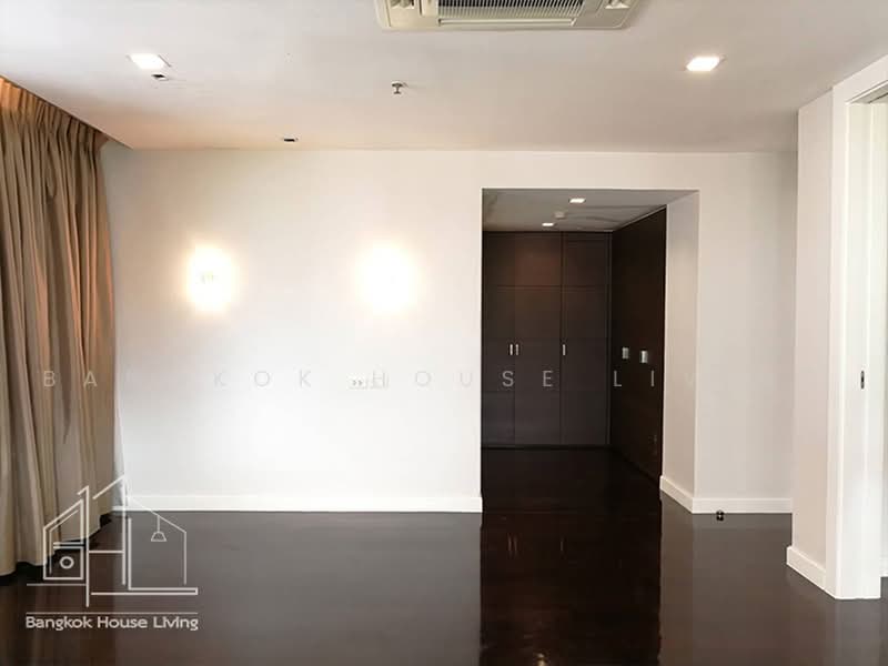 Le Raffine Sukhumvit 24, Bangkok, Soi Sukhumvit 24, Khong Tan, Khlong Toei, Bangkok, 4 Bedrooms, 370 sqm, Condo For Rent, by Bangkok House Living, 500475924 - DDproperty.com