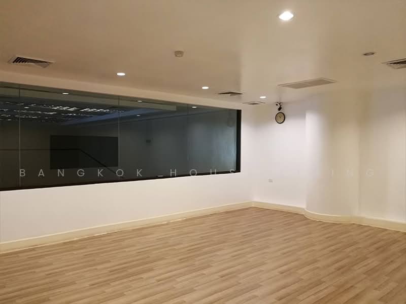 Le Raffine Sukhumvit 24 : เลอ รัฟฟิเน่ สุขุมวิท 24, กรุงเทพ, ซอยสุขุมวิท 24, คลองตัน, คลองเตย, กรุงเทพ, 370 ตร.ม., คอนโด ให้เช่า, โดย Bangkok House Living, 500475924 - DDproperty.com