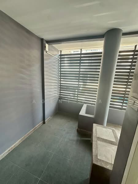 Home Office for Rent, Ladprao Soi 80, Company Registration Possible (SPSAD4119), Bangkok, Wang Thonglang, Bangkok, 3 Bedrooms, 300 sqm, Townhouse For Rent, by Agent Pla, 500475936 - DDproperty.com