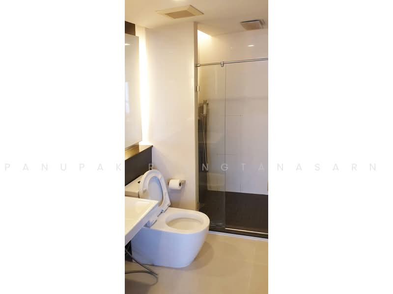 Ivy Ampio, Bangkok, 48 Ratchadaphisek Road, Huai Khwang, Bangkok, 1 Bedroom, 33 sqm, Condo For Rent, by Panupak Reungtanasarn, 500475949 - DDproperty.com