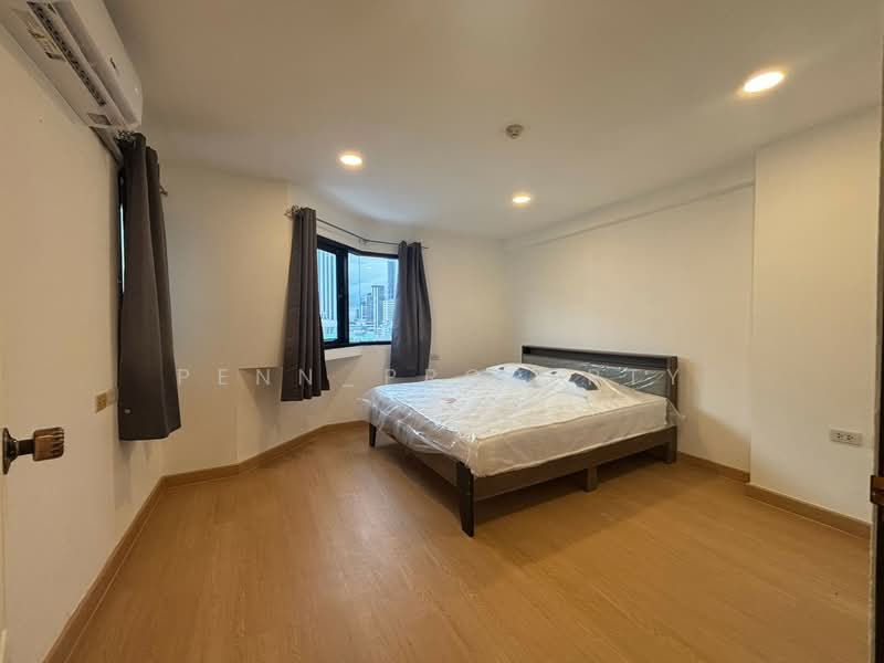 Sukhumvit Park, Bangkok, 27 Soi Sukhumvit 10, Khlong Toei, Khlong Toei, Bangkok, 3 Bedrooms, 100 sqm, Condo For Rent, by penn_property, 500475960 - DDproperty.com