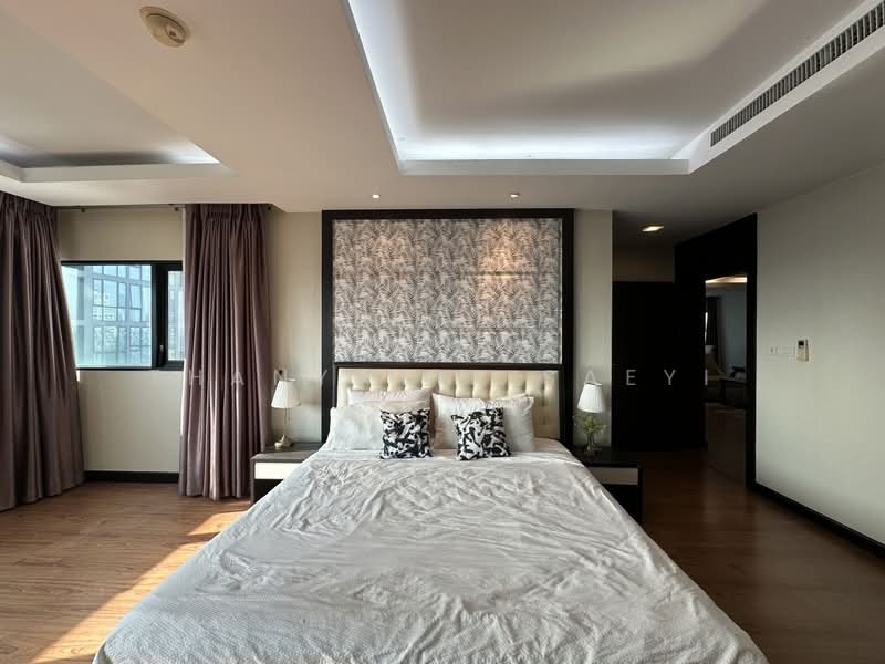 Sathorn Gardens, Bangkok, 39 South Sathorn Road, Thung Maha Mek, Sathon, Bangkok, 3 Bedrooms, 200 sqm, Condo For Rent, by Thanyatip Saeyi, 500475968 - DDproperty.com