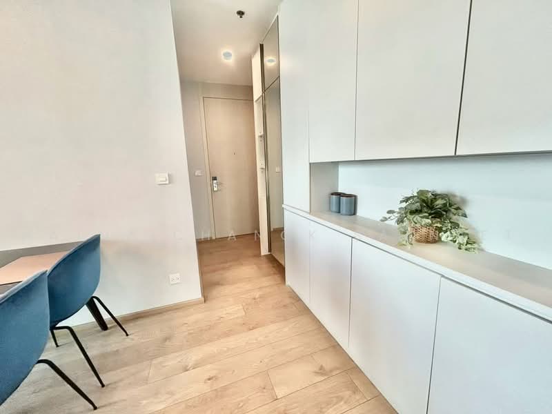 Noble Recole, Bangkok, 77 Soi Sukhumvit 19 Sukhumvit Road, Khlongtoei Nua, Watthana, Bangkok, 2 Bedrooms, 62 sqm, Condo For Rent, by Hathaichanok Saenset, 500475969 - DDproperty.com