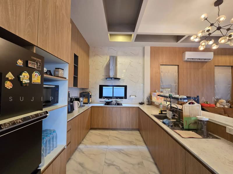 Pivate, Chon Buri (Pattaya), พรประภานิมิต, Nong Pru, Bang Lamung (Pattaya), Chon Buri (Pattaya), 4 Bedrooms, 300 sqm, Villa For Sale, by Sujiphat Sreewongpan, 500475972 - DDproperty.com