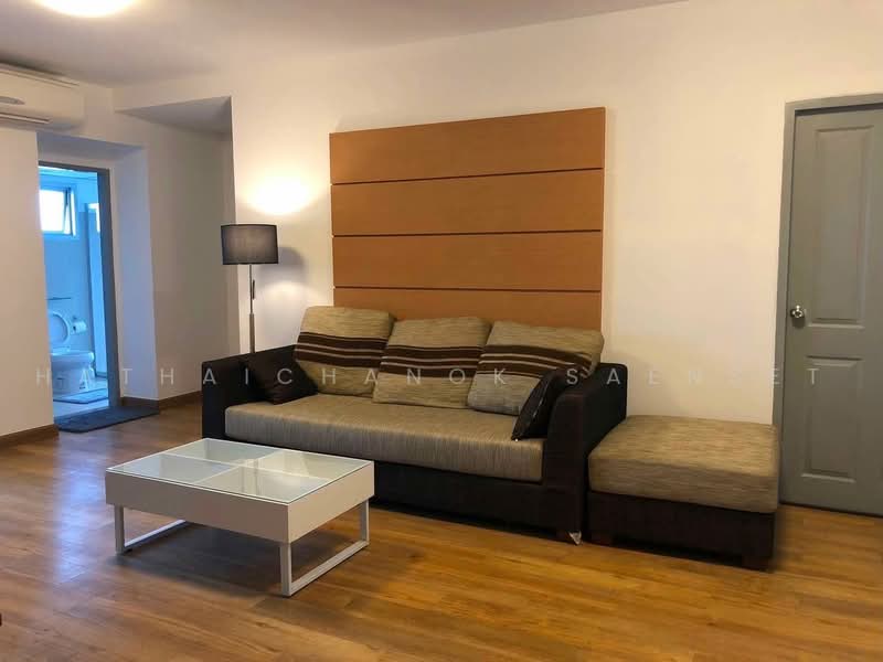 Supalai Park Ekkamai-Thonglor, Bangkok, Petchaburi Road, Bang Kapi, Huai Khwang, Bangkok, 2 Bedrooms, 70 sqm, Condo For Rent, by Hathaichanok Saenset, 500475973 - DDproperty.com