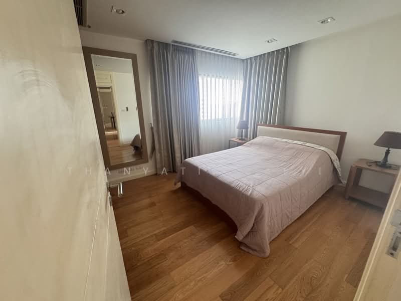 Sathorn Gardens, Bangkok, 39 South Sathorn Road, Thung Maha Mek, Sathon, Bangkok, 1 Bedroom, 59 sqm, Condo For Rent, by Thanyatip Saeyi, 500475974 - DDproperty.com