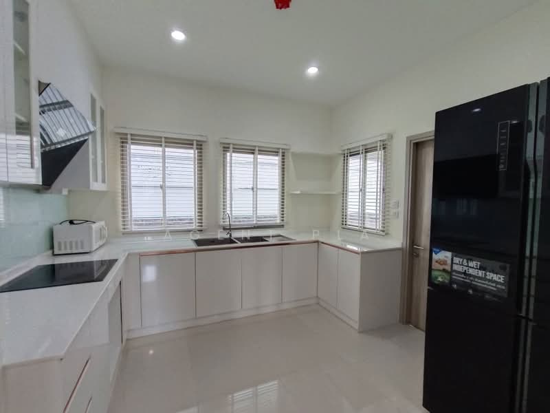 The Palm Bangna-Wongwaen, Bangkok, Sukhaphiban 2 Road, Dok Mai, Prawet, Bangkok, 6 Bedrooms, 315 sqm, Single Detached House For Rent, by Agent Pla, 500475977 - DDproperty.com