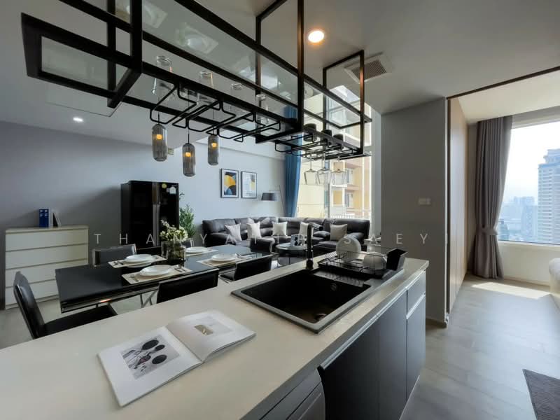 The Empire Place, Bangkok, 88 Narathiwatratchanakharin Road, Thung Maha Mek, Sathon, Bangkok, 2 Bedrooms, 110 sqm, Condo For Rent, by Thanyatip Saeyi, 500475982 - DDproperty.com