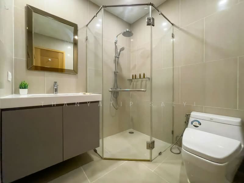 The Empire Place, Bangkok, 88 Narathiwatratchanakharin Road, Thung Maha Mek, Sathon, Bangkok, 2 Bedrooms, 110 sqm, Condo For Rent, by Thanyatip Saeyi, 500475982 - DDproperty.com