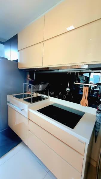 The Room Sukhumvit 62, Bangkok, 2288 Sukhumvit Road, Bang Chak, Phra Khanong, Bangkok, 2 Bedrooms, 78 sqm, Condo For Rent, by Fazwaz (Thailand) Co., Ltd., 500476001 - DDproperty.com
