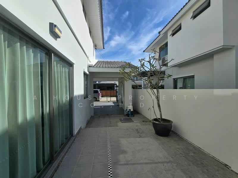 Grand Valley Sukhumvit-Nongmon Bypass, Chon Buri (Pattaya), Liang Nong Mon Road, Mhueng, Muang Chon Buri, Chon Buri (Pattaya), 3 Bedrooms, 216 sqm, Single Detached House For Sale, by A House Property Co.,Ltd., 500476002 - DDproperty.com