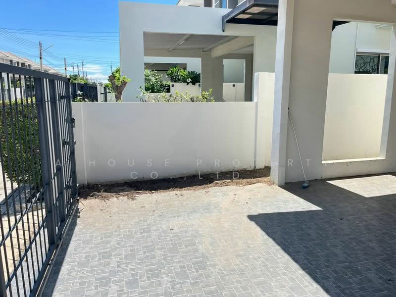 Grand Valley Sukhumvit-Nongmon Bypass, Chon Buri (Pattaya), Liang Nong Mon Road, Mhueng, Muang Chon Buri, Chon Buri (Pattaya), 3 Bedrooms, 216 sqm, Single Detached House For Sale, by A House Property Co.,Ltd., 500476002 - DDproperty.com