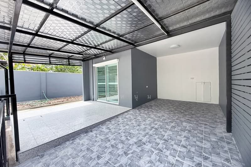 Lio Bliss Kanchanaphisek – Chaiyapruk, Nonthaburi, Soi Ban Kluai-Sai Noi, Bang Rak Pattana, Bang Bua Thong, Nonthaburi, 3 Bedrooms, 120 sqm, Townhouse For Sale, by คุณหนุ่ม, 500476018 - DDproperty.com