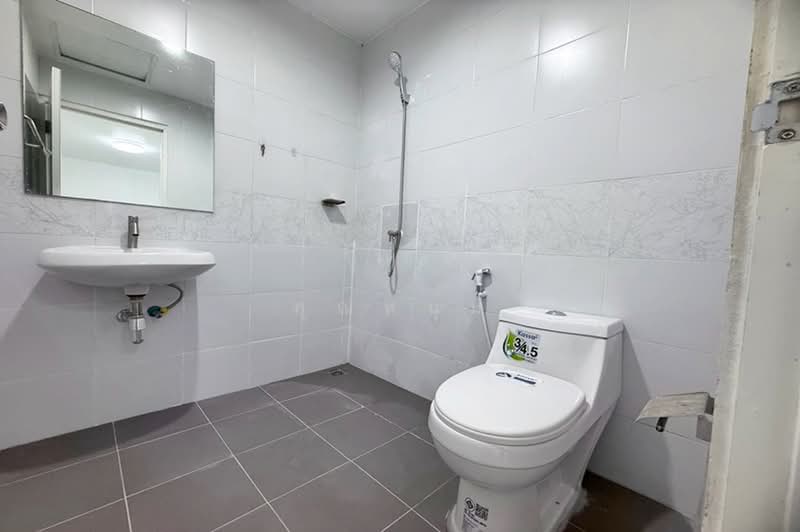 Lio Bliss Kanchanaphisek – Chaiyapruk, Nonthaburi, Soi Ban Kluai-Sai Noi, Bang Rak Pattana, Bang Bua Thong, Nonthaburi, 3 Bedrooms, 120 sqm, Townhouse For Sale, by คุณหนุ่ม, 500476018 - DDproperty.com