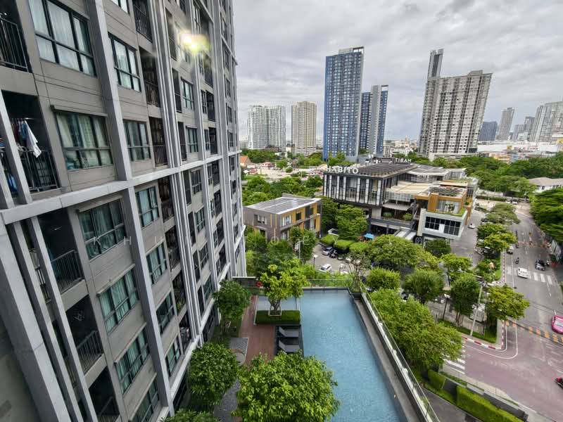 The Base Park East Sukhumvit 77, Bangkok, 99 Soi Pridi Banomyong 2, Phra Kanong Nua, Watthana, Bangkok, 1 Bedroom, 30 sqm, Condo For Rent, by Khun Toey เตย, 500476043 - DDproperty.com