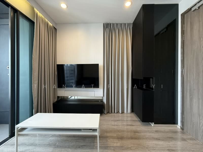 IDEO Mobi Asoke, Bangkok, New Petchaburi Road, Bang Kapi, Huai Khwang, Bangkok, 1 Bedroom, 34 sqm, Condo For Rent, by Thanyatip Saeyi, 500476057 - DDproperty.com