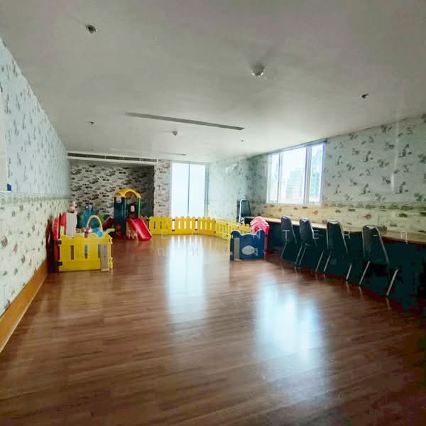 Sukhumvit City Resort : สุขุมวิท ซิตี้ รีสอร์ท, กรุงเทพ, 51 ซอยสุขุมวิท 11, คลองเตยเหนือ, วัฒนา, กรุงเทพ, 294 ตร.ม., คอนโด ขาย, โดย AJHOMECENTER-คุณหนึ่ง, 500476065 - DDproperty.com