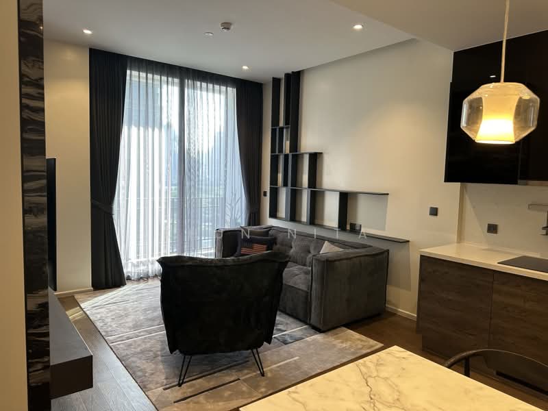 Muniq Langsuan, Bangkok, Soi Tonson, Lumphini, Pathum Wan, Bangkok, 2 Bedrooms, 79 sqm, Condo For Rent, by Khun Nita, 500476066 - DDproperty.com