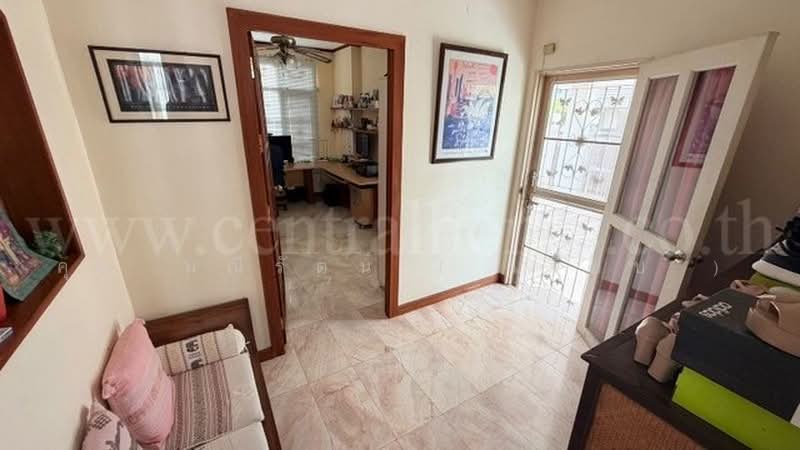 Perfect Place Ramkhamhaeng 164, Bangkok, Soi Ramkhamhaeng 164, Saphan Sung, Bangkok, 7 Bedrooms, 400 sqm, Single Detached House For Sale, by คุณ มณีรัตน์ ( เจี๊ยบ ), 500476070 - DDproperty.com