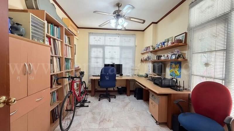 Perfect Place Ramkhamhaeng 164, Bangkok, Soi Ramkhamhaeng 164, Saphan Sung, Bangkok, 7 Bedrooms, 400 sqm, Single Detached House For Sale, by คุณ มณีรัตน์ ( เจี๊ยบ ), 500476070 - DDproperty.com