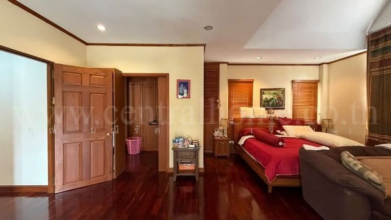 Perfect Place Ramkhamhaeng 164, Bangkok, Soi Ramkhamhaeng 164, Saphan Sung, Bangkok, 7 Bedrooms, 400 sqm, Single Detached House For Sale, by คุณ มณีรัตน์ ( เจี๊ยบ ), 500476070 - DDproperty.com