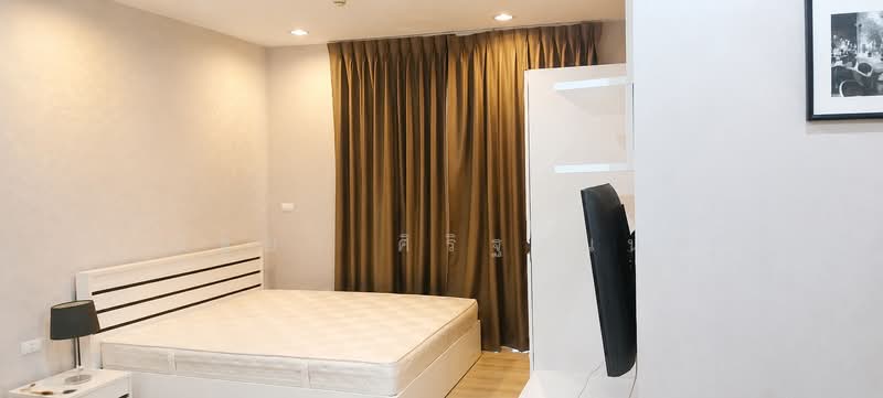 Life Charoennakhon-Sathorn, Bangkok, 670 Charoen Nakhon Road, Bang Lam Phu Lang, Khlong San, Bangkok, 1 Bedroom, 33 sqm, Condo For Sale, by ณัฐยา ศิริฐานนท์, 500476071 - DDproperty.com