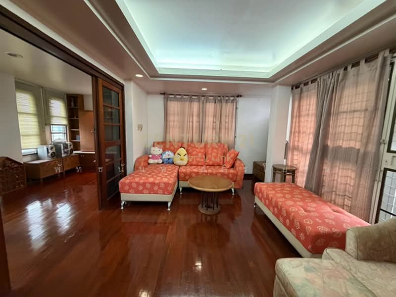 บ้านส่วนตัว ใจกลางกรุงเทพฯ มุมสงบใจกลางอารีย์, Bangkok, Phaya Thai, Bangkok, 4 Bedrooms, 250 sqm, Single Detached House For Sale, by Pattanan Apirayothin, 500476085 - DDproperty.com