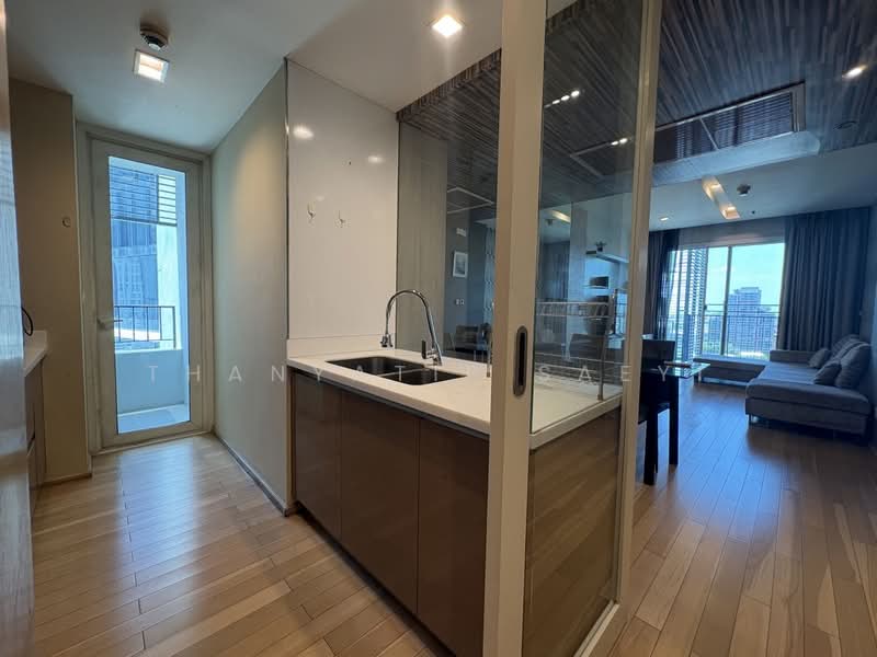 Siri At Sukhumvit, Bangkok, 902 Sukhumvit Road, Phra Kanong, Khlong Toei, Bangkok, 2 Bedrooms, 74 sqm, Condo For Rent, by Thanyatip Saeyi, 500476088 - DDproperty.com