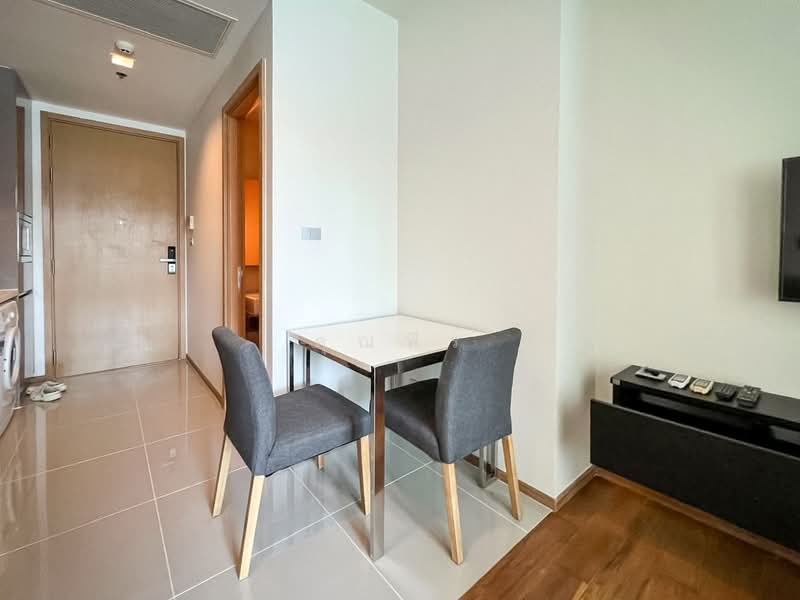 Hyde Sukhumvit 13, Bangkok, 13 Sukhumvit Road, Khlongtoei Nua, Watthana, Bangkok, 1 Bedroom, 32 sqm, Condo For Sale, by คุณพีร์, 500476096 - DDproperty.com