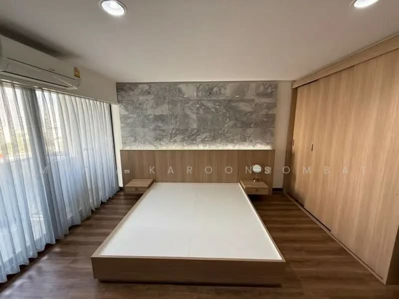 Casa Viva, Bangkok, Sukhumvit, Khlong Tan Nua, Watthana, Bangkok, 1 Bedroom, 90 sqm, Condo For Rent, by Amwika Karoonsombat, 500476121 - DDproperty.com