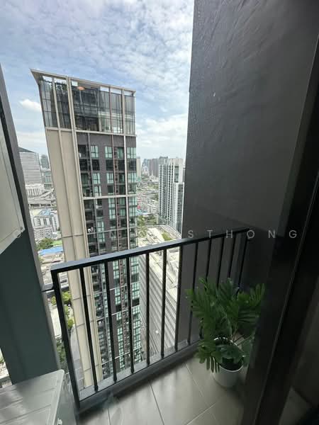 Nue District R9, Bangkok, 59 Rama 9 Road, Huai Khwang, Bangkok, 2 Bedrooms, 35 sqm, Condo For Rent, by Orapin Masthong, 500476127 - DDproperty.com